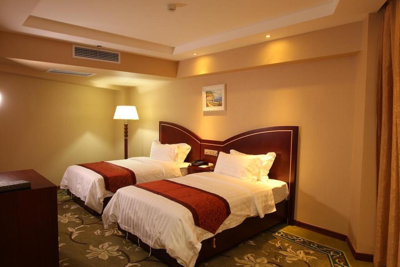 Hawaii Hotel Sanya Exterior photo