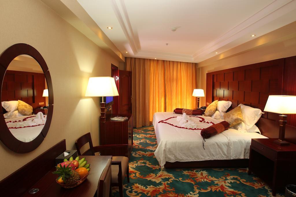 Hawaii Hotel Sanya Exterior photo