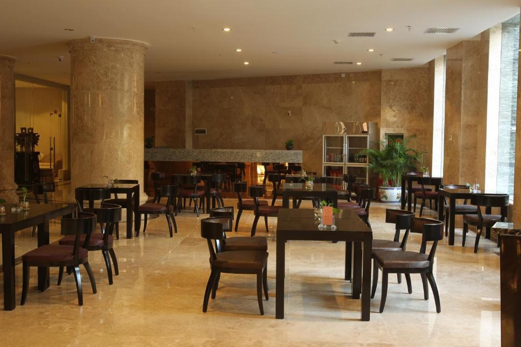 Hawaii Hotel Sanya Exterior photo