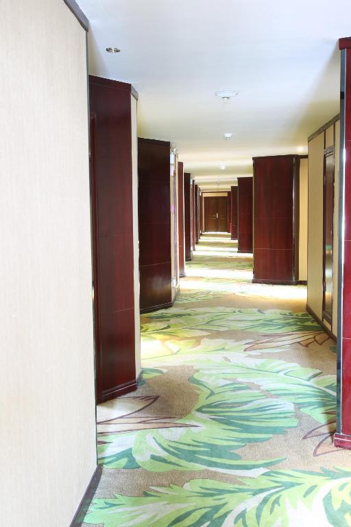 Hawaii Hotel Sanya Exterior photo